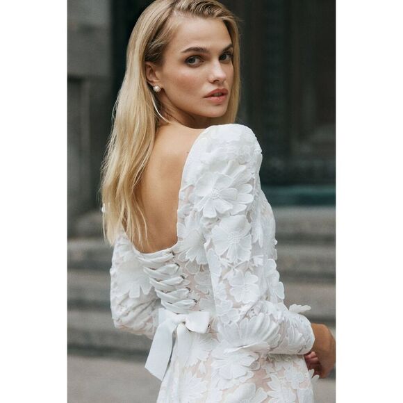 Helsi Women's White Tan Ellen Long Sleeve 3D Floral Mini Dress Small NWOT - Picture 7 of 14